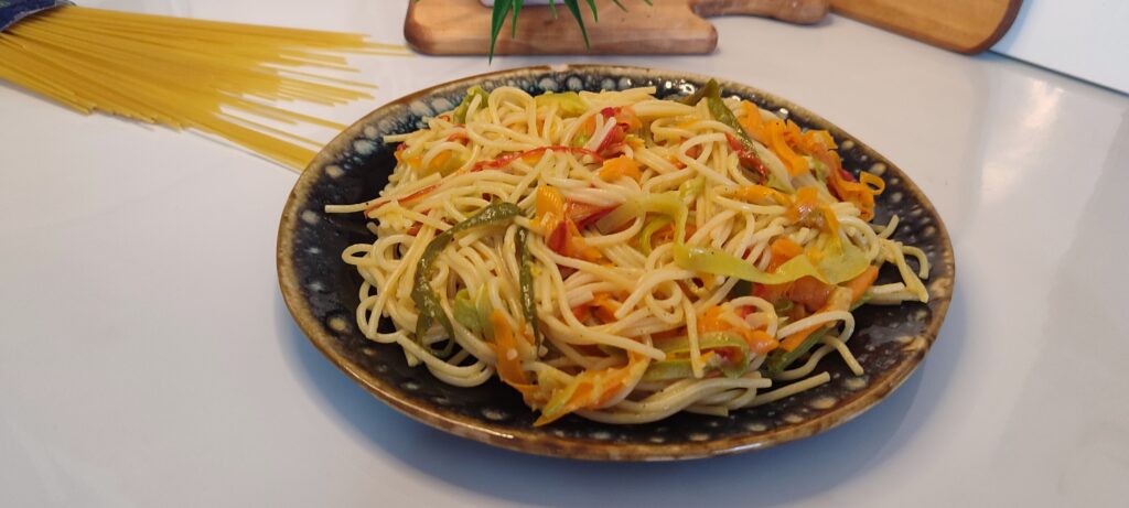 sebzeli spagetti