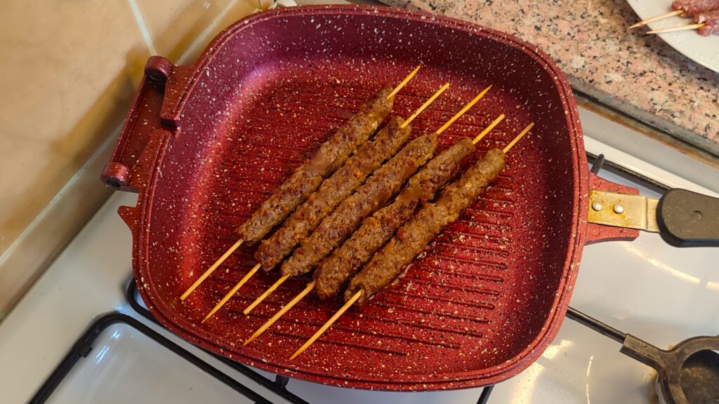 Ev yapımı tire köfte tarifi